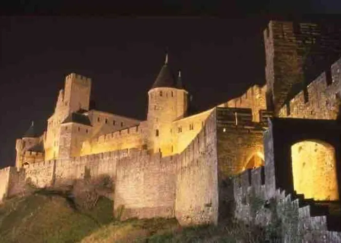 La Maison Rue Nadaud, Au Pied Des Remparts 펜션 카르카손